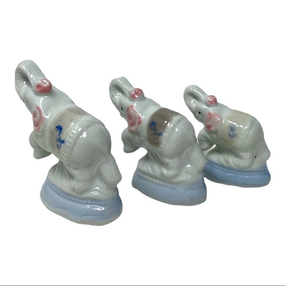 Beautiful Vintage Set of 3 Family Elephants Hand Crafted Hand Painted - Picture 3 of 6